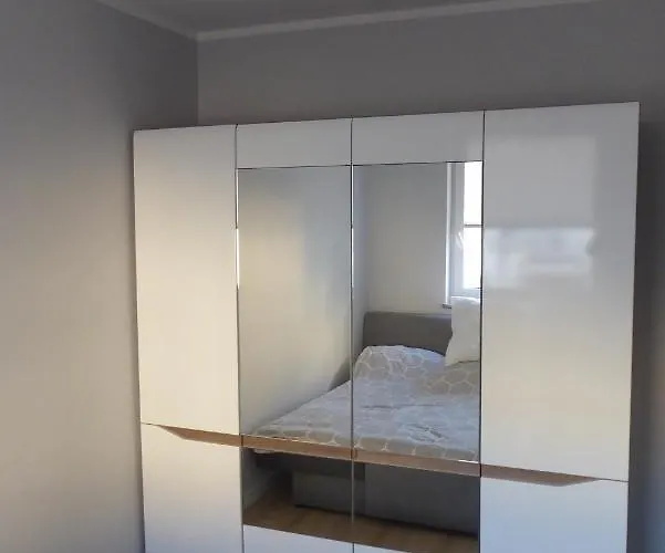 Sloneczne Tarasy Gray 公寓 *